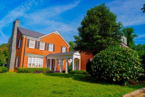1035 Pee Dee Ave, Albemarle, NC à vendre - Photo de l’immeuble – Image 2 sur 19