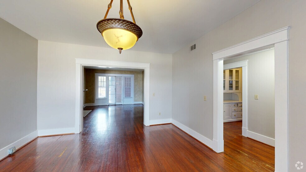 855 Mulberry St, Macon, GA à vendre - Numérisation 3D Matterport – Image 2 sur 37