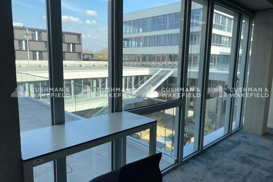 117 Allée Clémentine Deman, Lille à louer - Photo de l’immeuble – Image 1 sur 9