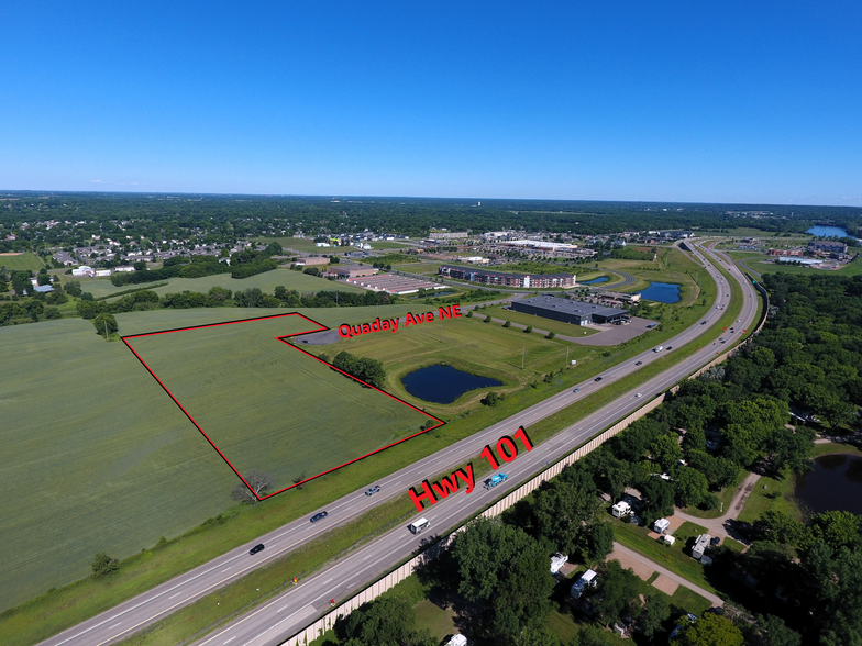 XXX Quaday Ave, Otsego, MN à vendre - Photo de l’immeuble – Image 1 sur 1