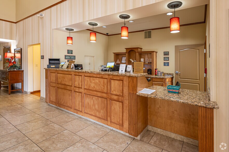 2727 Monroe Hwy 165, Pineville, LA à vendre - Photo intérieure – Image 3 sur 10