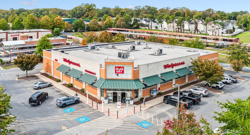 3106 Solomons Island Rd, Edgewater, MD à vendre - Photo de l’immeuble – Image 2 sur 3