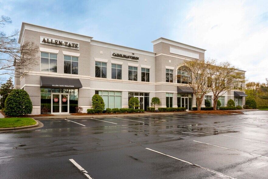 15640 Don Lochman Ln, Charlotte, NC à louer - Photo principale – Image 1 sur 2