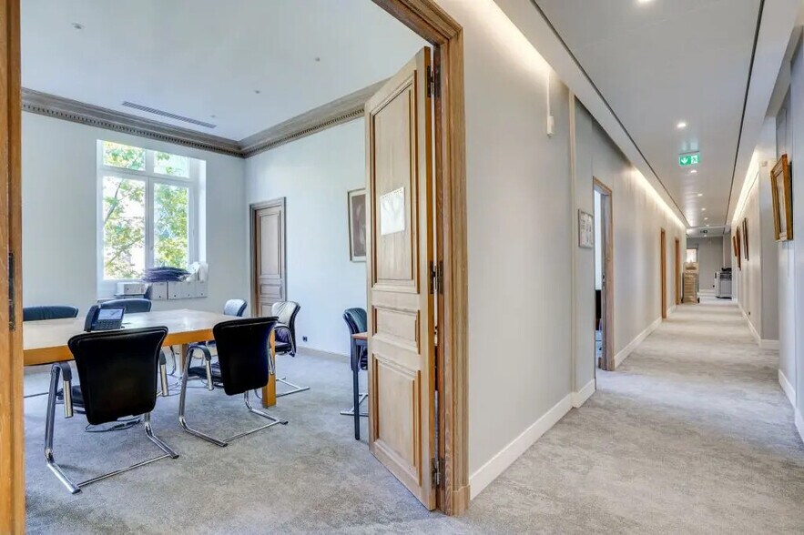 49 Bis Avenue Hoche, Paris à louer - Photo de l’immeuble – Image 3 sur 4