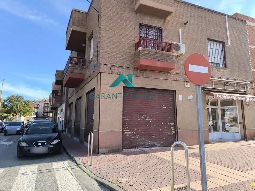 Local commercial dans Murcia, Murcia à louer Photo de la construction– Image 1 sur 2
