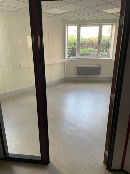 213 Rue De Gerland, Lyon à louer - Photo intérieure – Image 3 sur 9