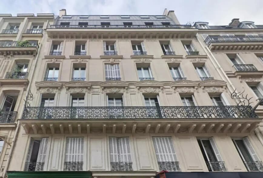 47 Rue De Rome, Paris à louer - Photo de l’immeuble – Image 2 sur 8