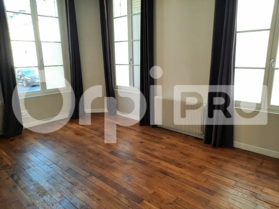 Bureau dans Compiègne à louer Photo intérieure– Image 1 sur 5