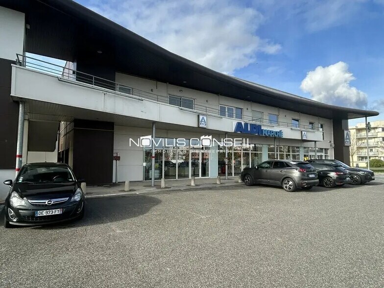 Local commercial dans Colomiers à louer - Photo de l’immeuble – Image 1 sur 8