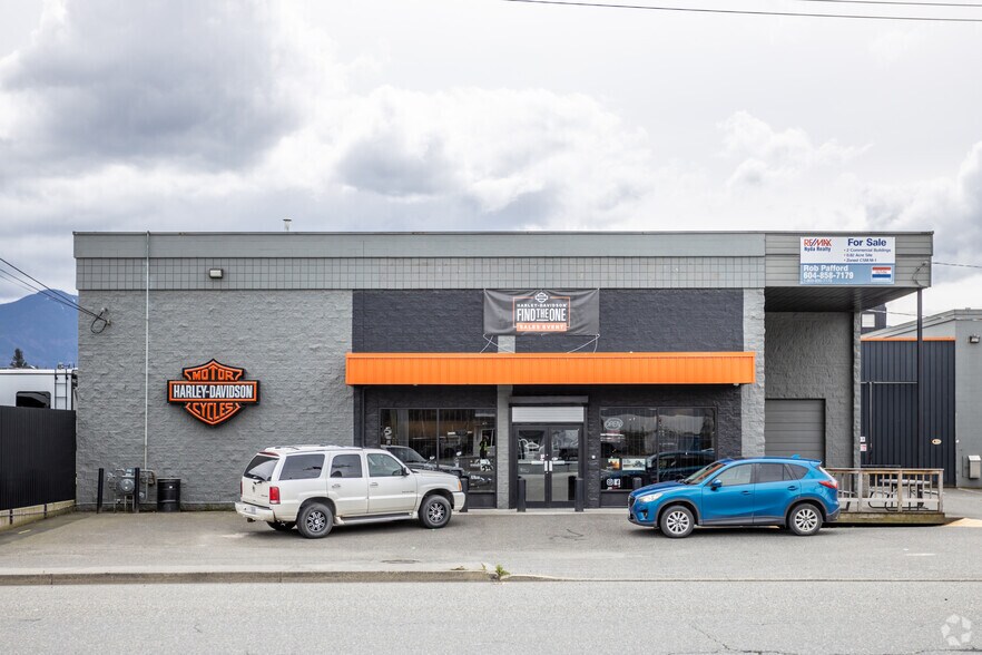 44768 Yale Rd, Chilliwack, BC à vendre - Photo de l’immeuble – Image 2 sur 2