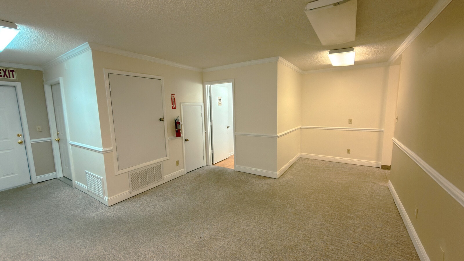 4400 Bayou Blvd, Pensacola, FL 32503 - Lot 13 -  - Photo intérieure - Image 2 of 6
