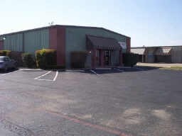 Plus de détails pour 915 N Nolan River Rd, Cleburne, TX - Bureau, Industriel/Logistique à louer