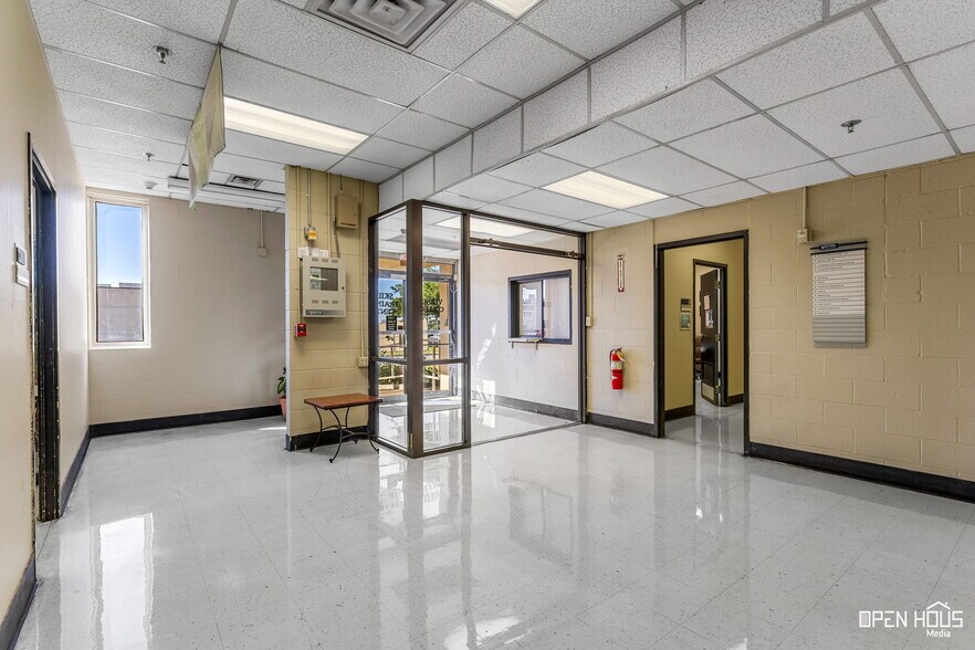 2813 Central Fwy E, Wichita Falls, TX à vendre - Photo de l’immeuble – Image 3 sur 91