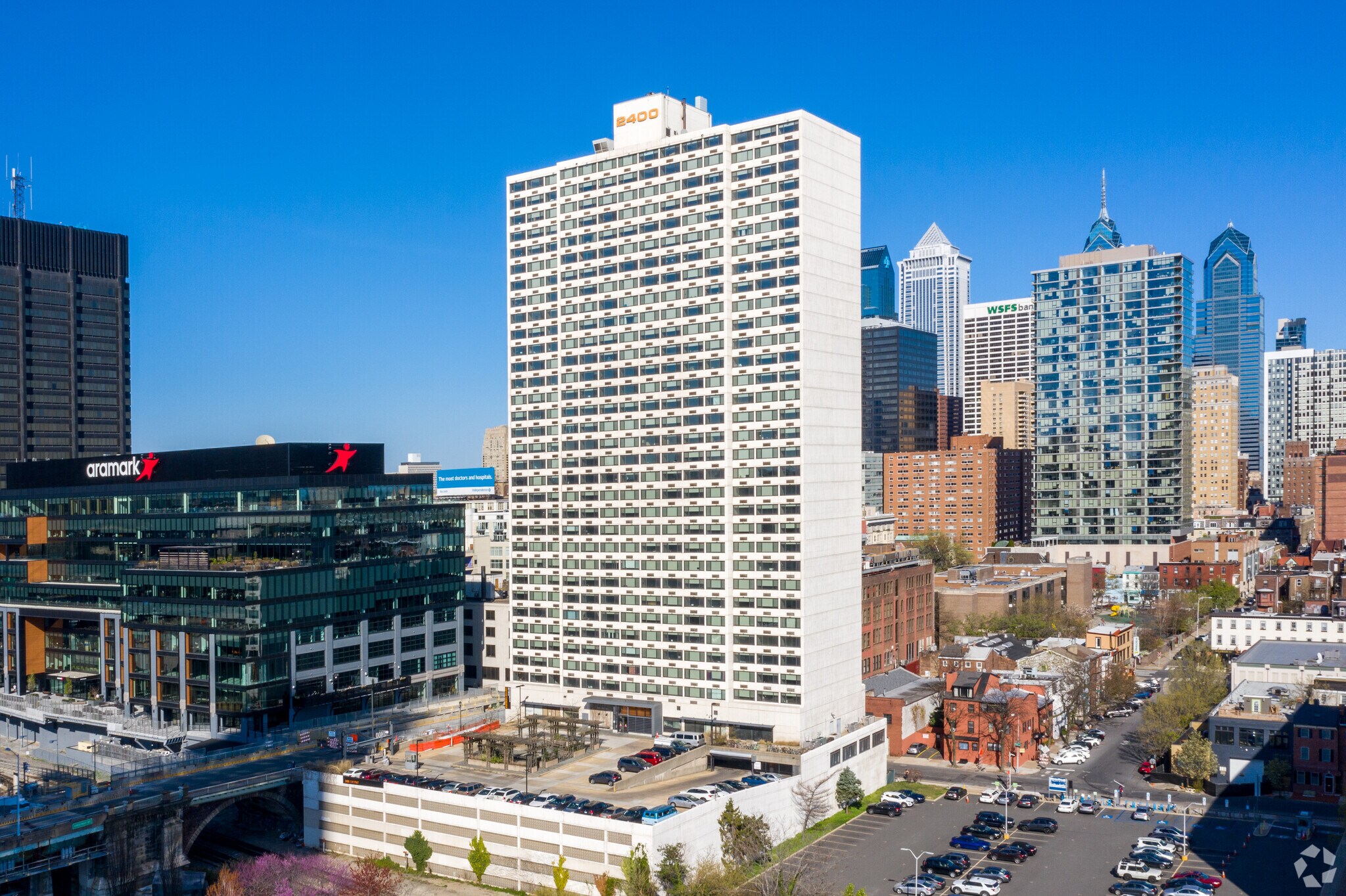 2400 Chestnut St, Philadelphia, PA à louer Photo principale– Image 1 sur 9