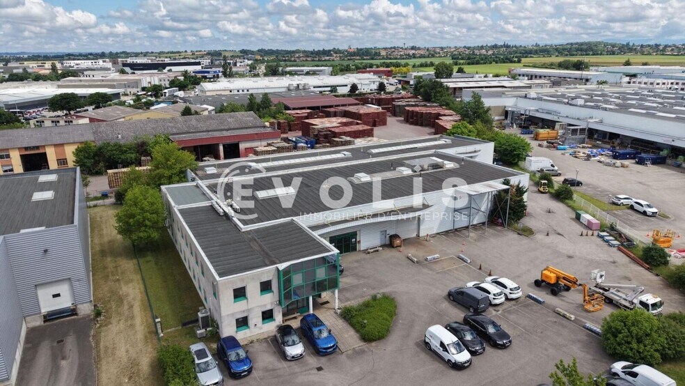 Local d'activités dans Genas à vendre - Aérien – Image 1 sur 14