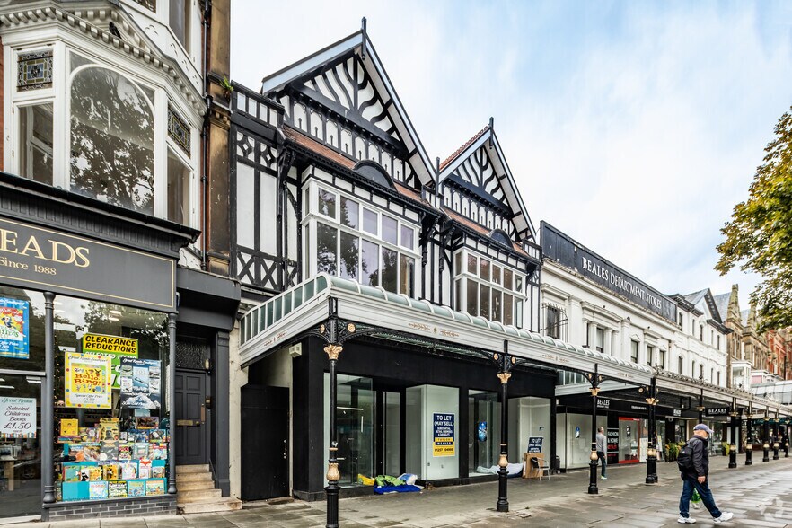 287-291 Lord St, Southport à louer - Photo de l’immeuble – Image 2 sur 2