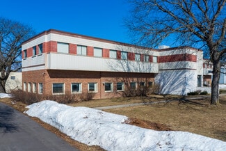 Plus de détails pour 5200 W Clinton Ave, Milwaukee, WI - Industriel/Logistique à vendre