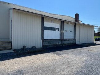 Plus de détails pour 96 Main st, Reinholds, PA - Industriel/Logistique à louer