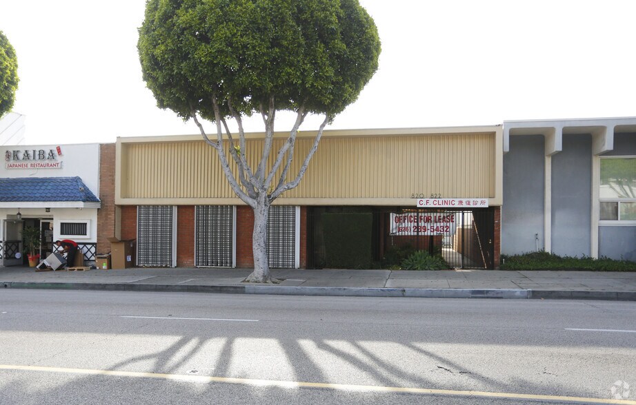 820-822 S Atlantic Blvd, Monterey Park, CA à louer - Photo de l’immeuble – Image 2 sur 27