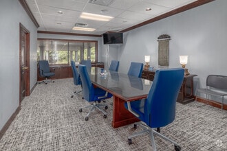 2075 Centre Pointe Blvd, Tallahassee, FL à louer Photo intérieure– Image 2 sur 6