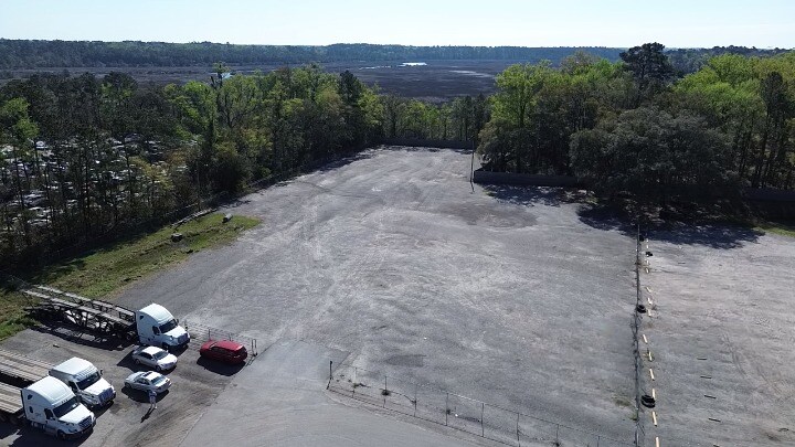 5545 Ogeechee Rd, Savannah, GA à louer Photo principale– Image 1 sur 7