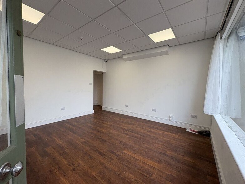 27 Causeway, Bicester à louer - Photo de l’immeuble – Image 3 sur 6