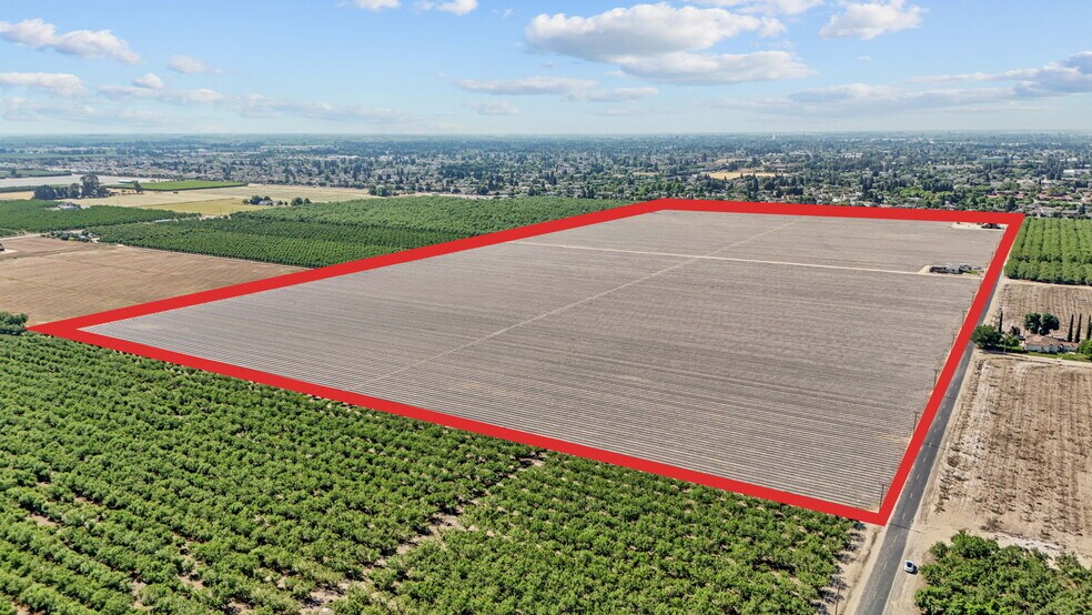 715 Taylor rd, Turlock, CA à vendre - Photo de l’immeuble – Image 3 sur 32