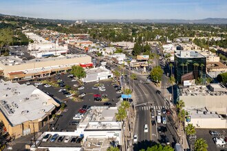 11960-11996 Ventura Blvd, Studio City, CA - Vue aérienne vue de carte - Image1