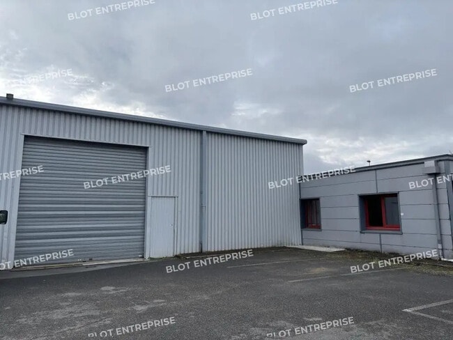 Plus de détails pour Industriel/Logistique à louer