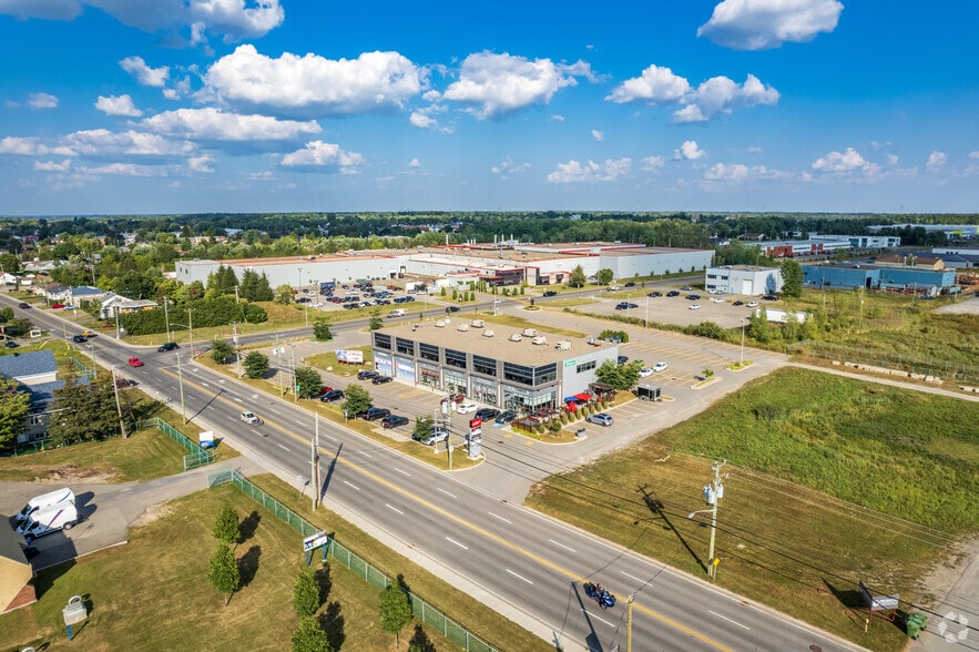 17680 Rue Charles, Mirabel, QC à louer - Aérien – Image 2 sur 5