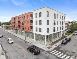 Plus de détails pour 891-929 Av Beaumont, Montréal, QC - Local commercial à louer