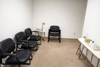 47 Raritan Ave, Highland Park, NJ à louer Photo intérieure– Image 2 sur 3