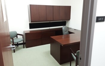 1800 Des Plaines Ave, Forest Park, IL à louer Photo intérieure– Image 2 sur 2