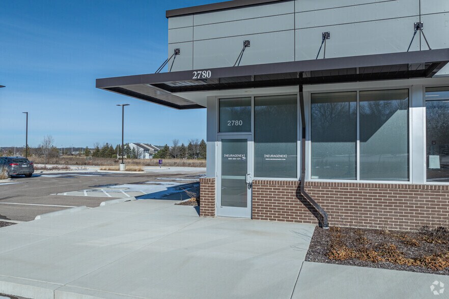 2780 W Main St, St Charles, IL à vendre - Photo de l’immeuble – Image 3 sur 4