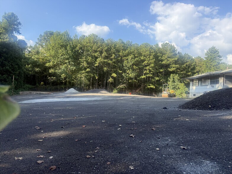 115 Commerce Dr, Stockbridge, GA à louer - Photo de l’immeuble – Image 1 sur 10