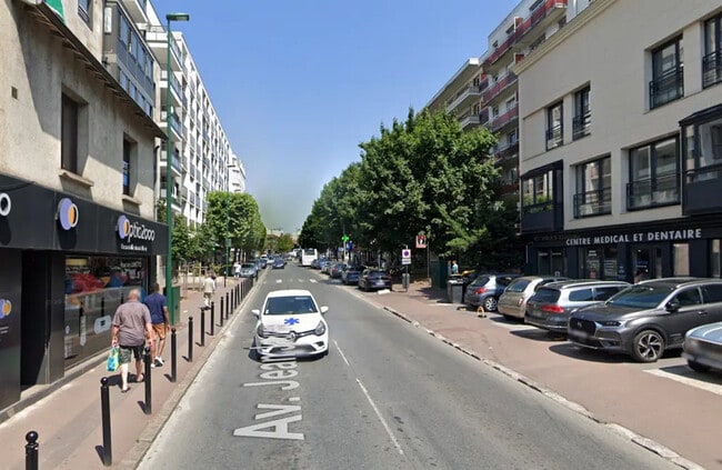 Plus de détails pour Local commercial à louer