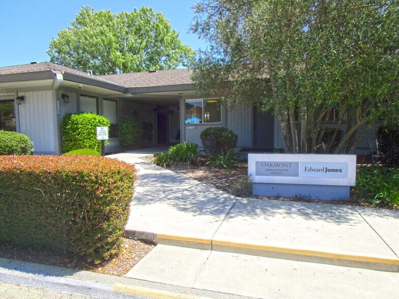 6637-6641 Oakmont Dr, Santa Rosa, CA à louer - Photo de l’immeuble – Image 2 sur 3