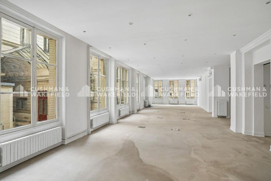 15 Rue De La Banque, Paris à louer - Photo intérieure – Image 2 sur 19
