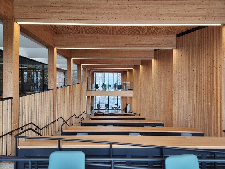 99 University Av, Kingston, ON à louer - Photo intérieure – Image 2 sur 18