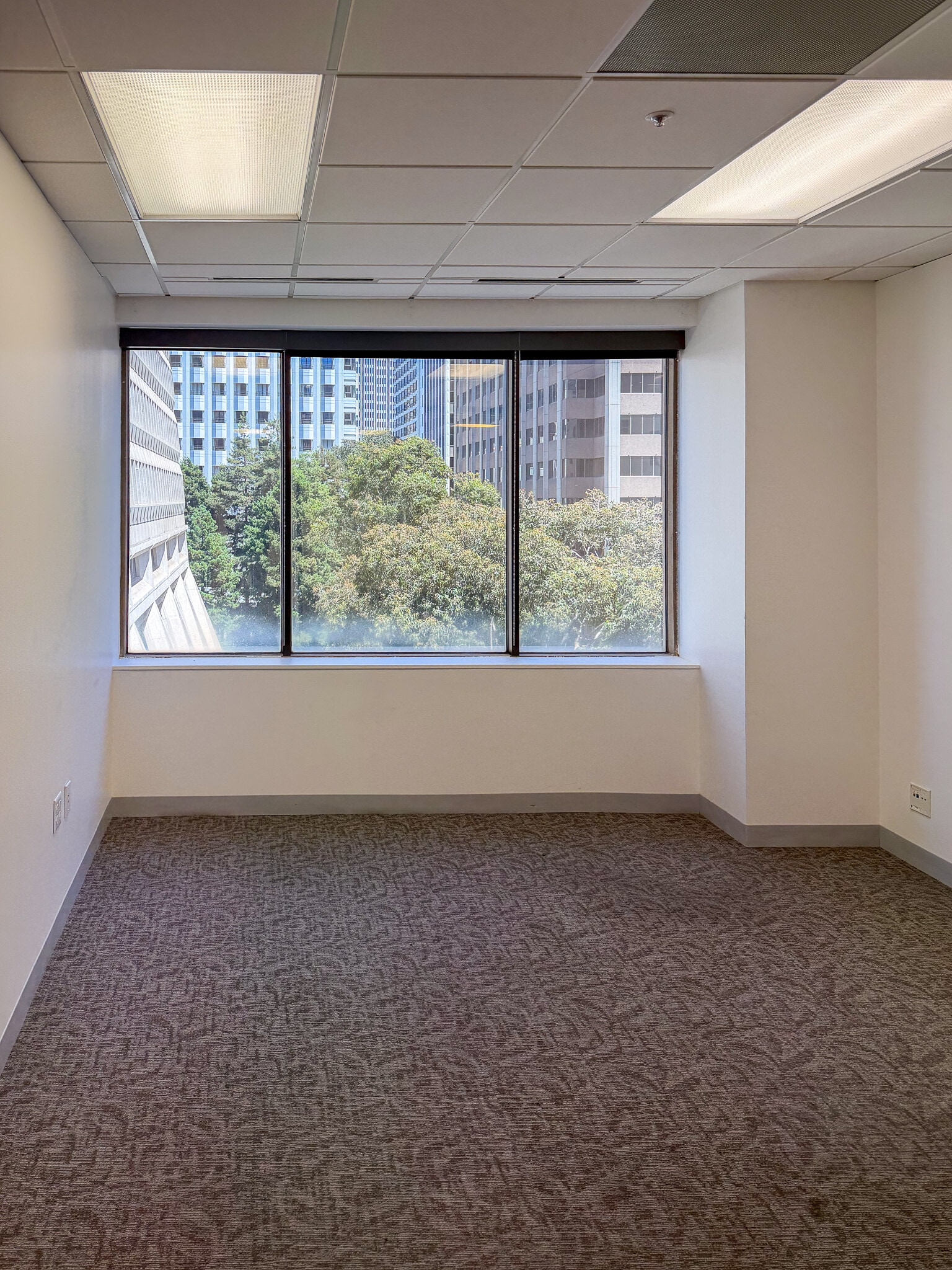 601 Montgomery St, San Francisco, CA à louer Photo intérieure– Image 1 sur 4