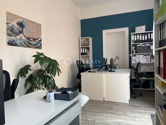 Plus de détails pour Bureau à louer
