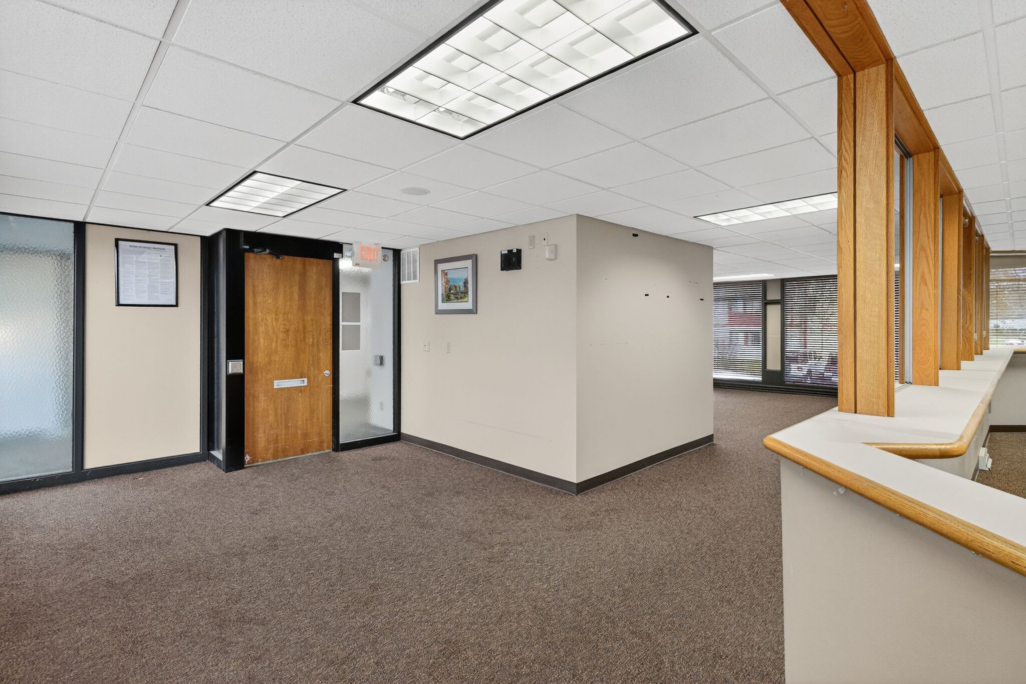 1111 Delafield St, Waukesha, WI à louer Photo intérieure– Image 1 sur 14