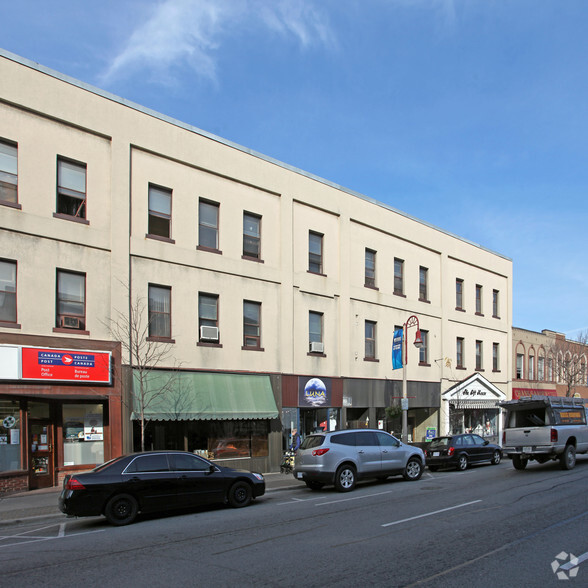7-18 King St E, Oshawa, ON à louer - Photo de l’immeuble – Image 2 sur 4
