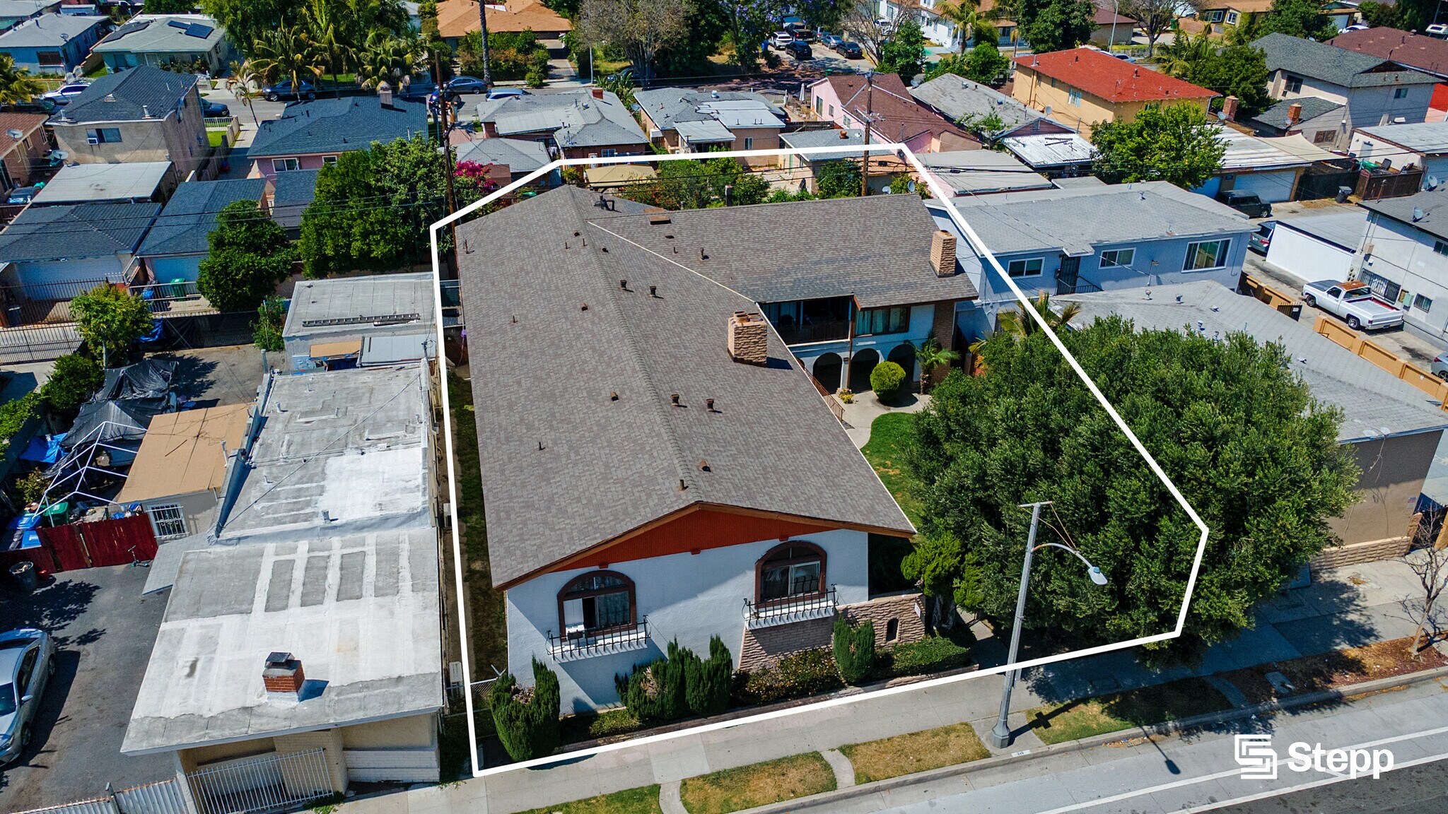 245 E Artesia Blvd, Long Beach, CA à vendre Photo de l’immeuble– Image 1 sur 19