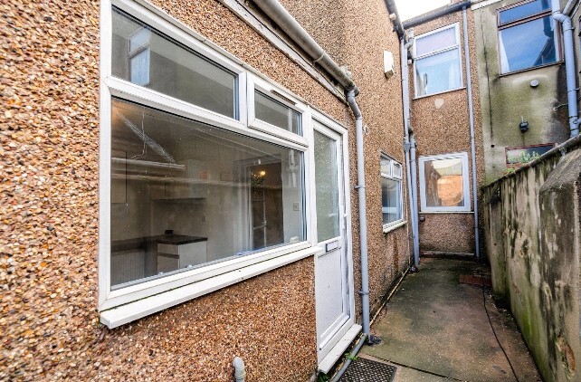137 Corporation St, Grimsby à vendre - Photo de l’immeuble – Image 3 sur 3