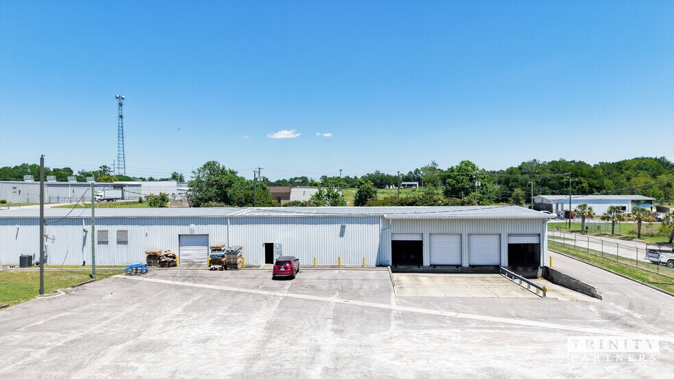 1020 Industrial Ct, Lexington, SC à louer - Photo de l’immeuble – Image 2 sur 12