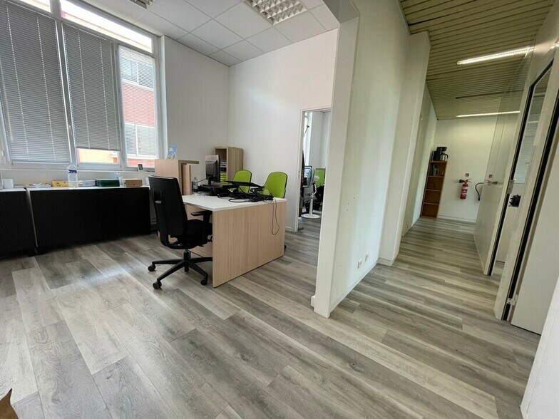 Bureau dans Argenteuil à louer - Photo intérieure – Image 3 sur 20