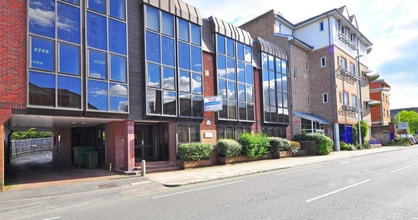 44-46 Springfield Rd, Horsham à louer Photo de l’immeuble– Image 1 sur 3