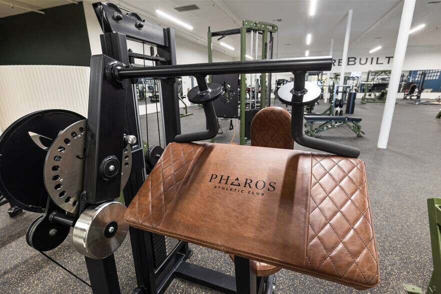 3455 N Indian Canyon Dr, Palm Springs, CA à vendre - Photo de l’immeuble – Image 2 sur 40