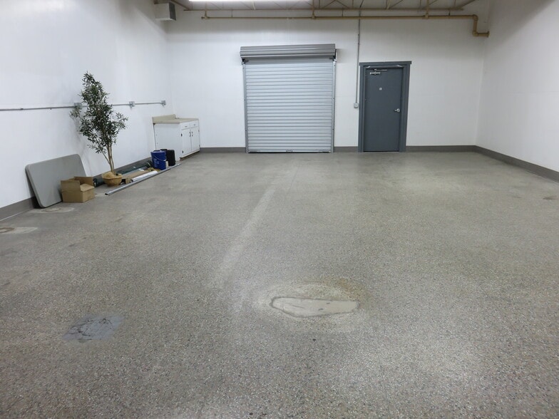 1200 Corporate Blvd, Lancaster, PA à louer - Photo de l’immeuble – Image 2 sur 3